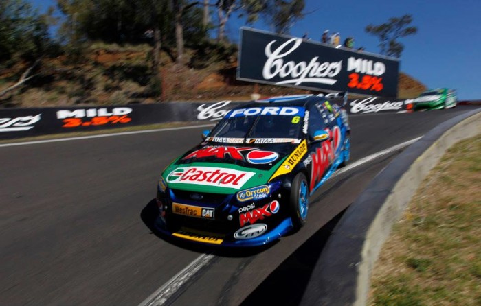 bathurst davison v8 supercars