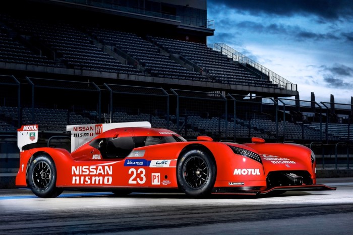 Nissan GT-R LM Nismo 17