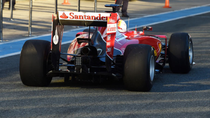 formula-1-testing-test-spanish-action-sebastian-vettel-ferrari-rear_3258957