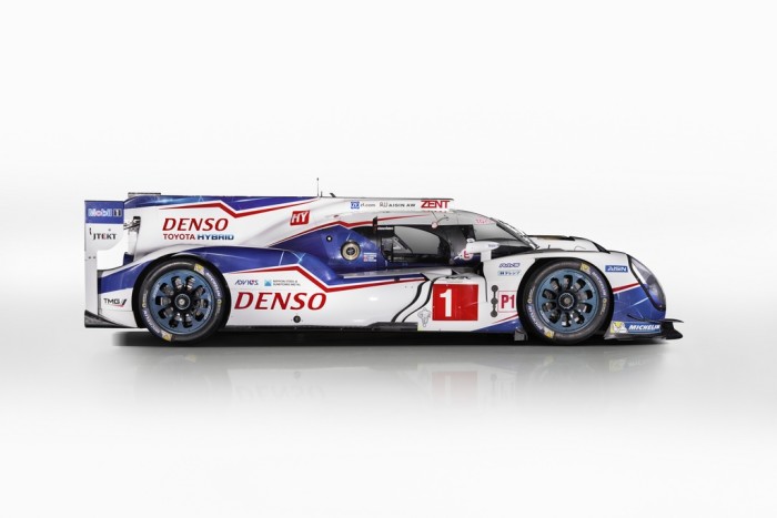 2015_Toyota_TS040_Studio_07