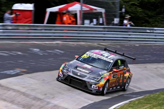 Schreiber-ETCC-Nurburgring-2016-PFDX5407