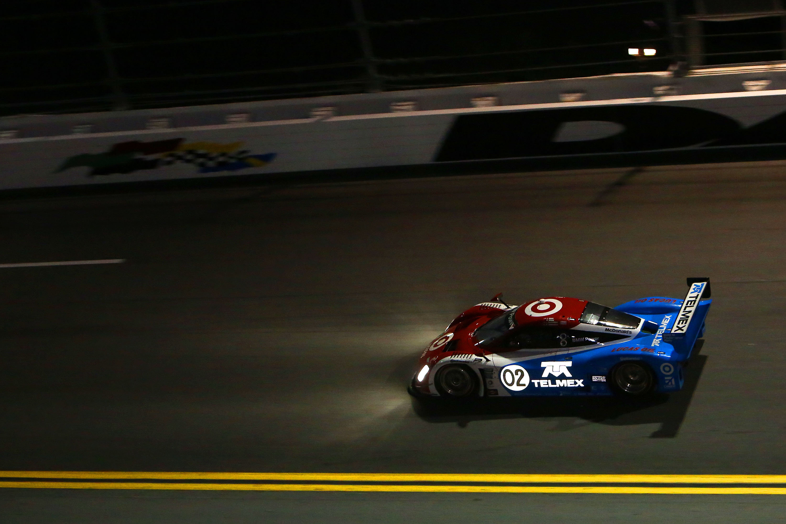Joye Hand se vrací do USA, Scott Tucker znovu u soudu