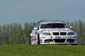 První závod ETCC na Slovakia Ringu vyhrál Petr Fulín První závod ETCC na Slovakia Ringu vyhrál Petr Fulín
