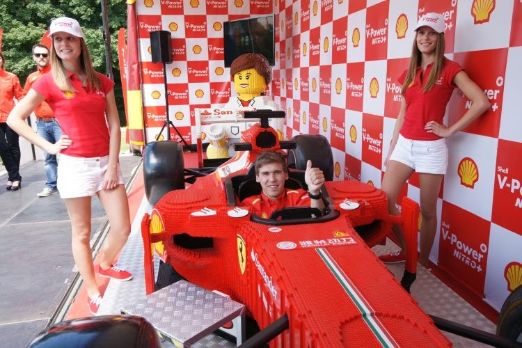 SHELL PRINÁŠA NA SLOVENSKO SVETOVÝ MOTORISTICKÝ UNIKÁT
