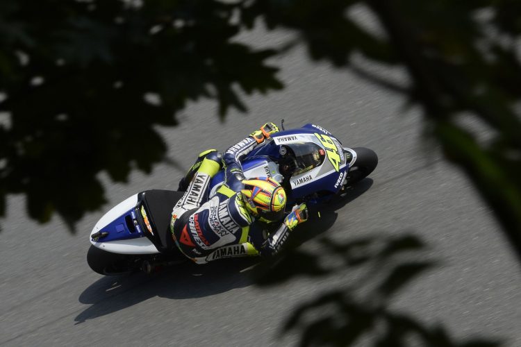 Rossi a Lorenzo v srpnu na Masarykově okruhu