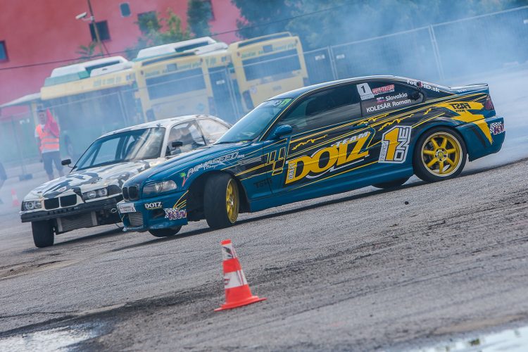 Roman Kolesár víťazne na košickom HELL King of Drift Roman Kolesár víťazne na košickom HELL King of Drift