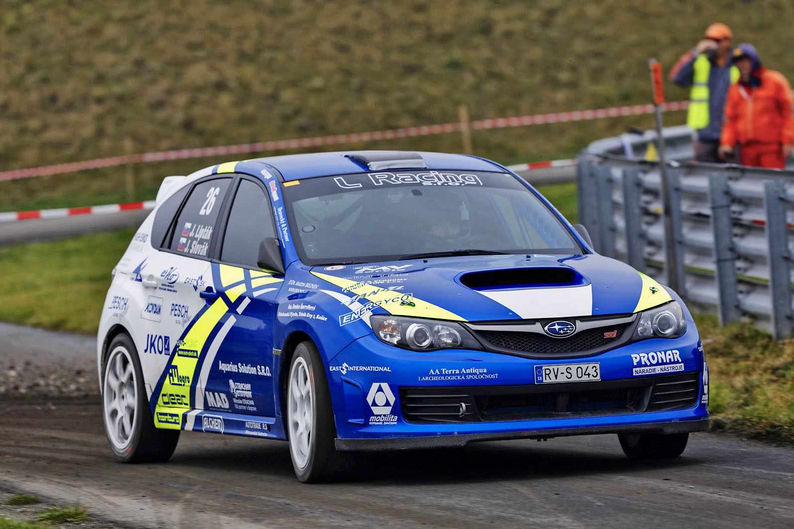 Auto Show Slovakia Ring predstaví najnovšiu svetovú techniku Auto Show Slovakia Ring predstaví najnovšiu svetovú techniku