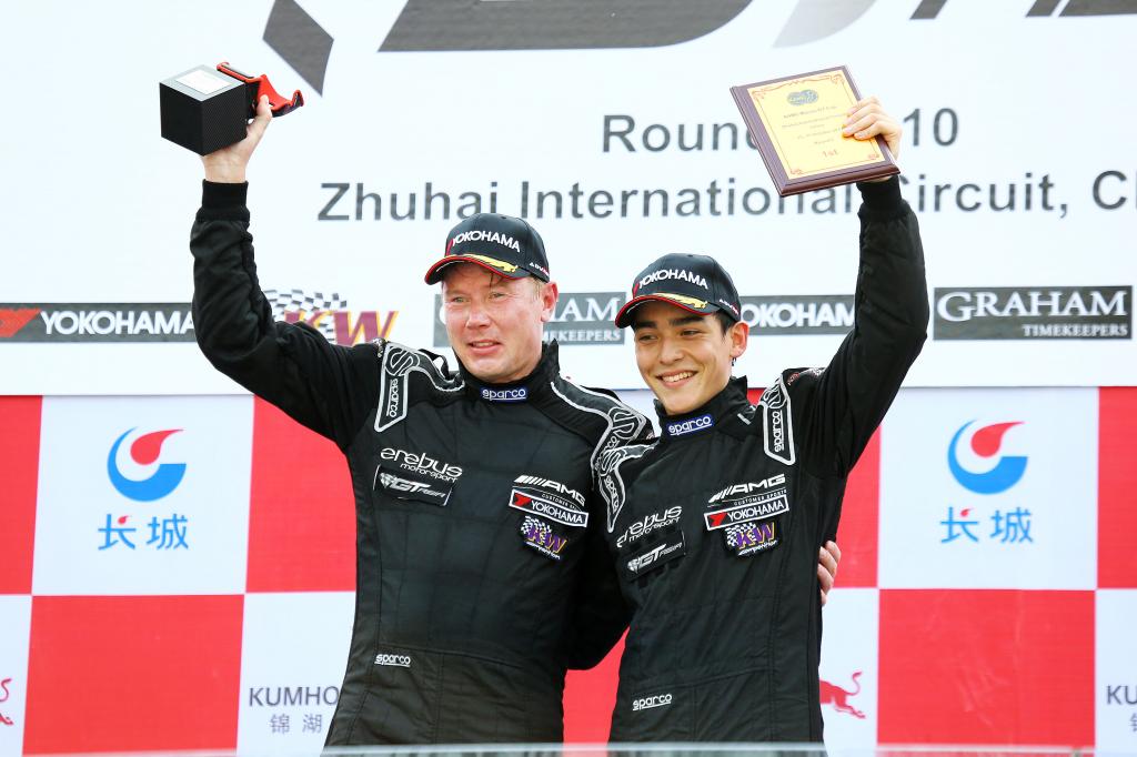 Häkkinen zvítězil ve svém prvním závodě v GT Asia Series