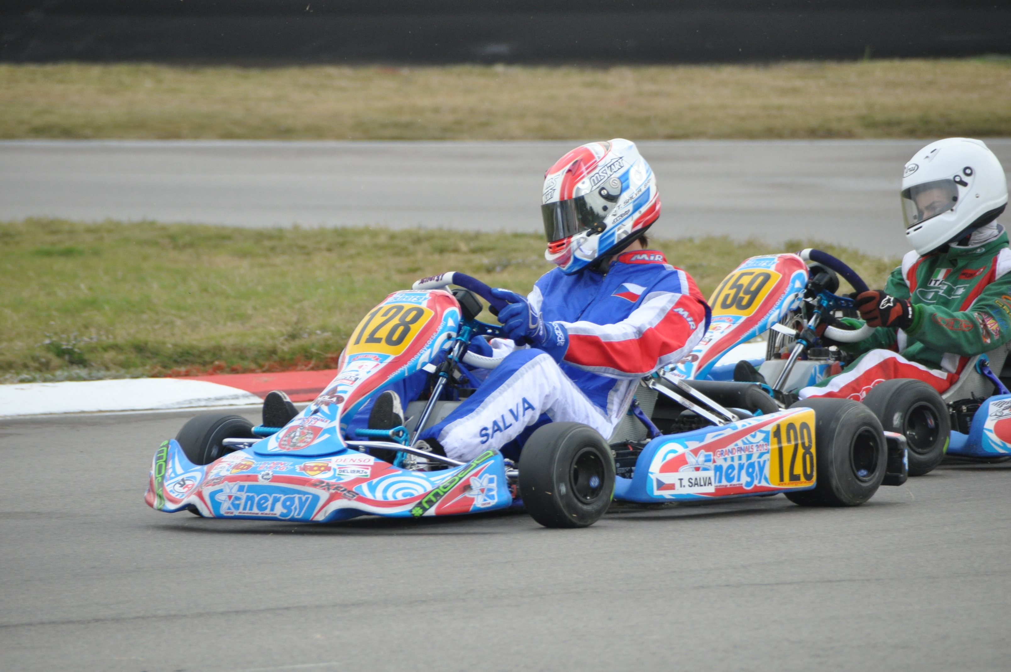 DRUHÝ DEN KVALIFIKAČNÍCH JÍZD NA ROTAX Grand Finals 2013 přinesl postup pouze jednomu z Čechů