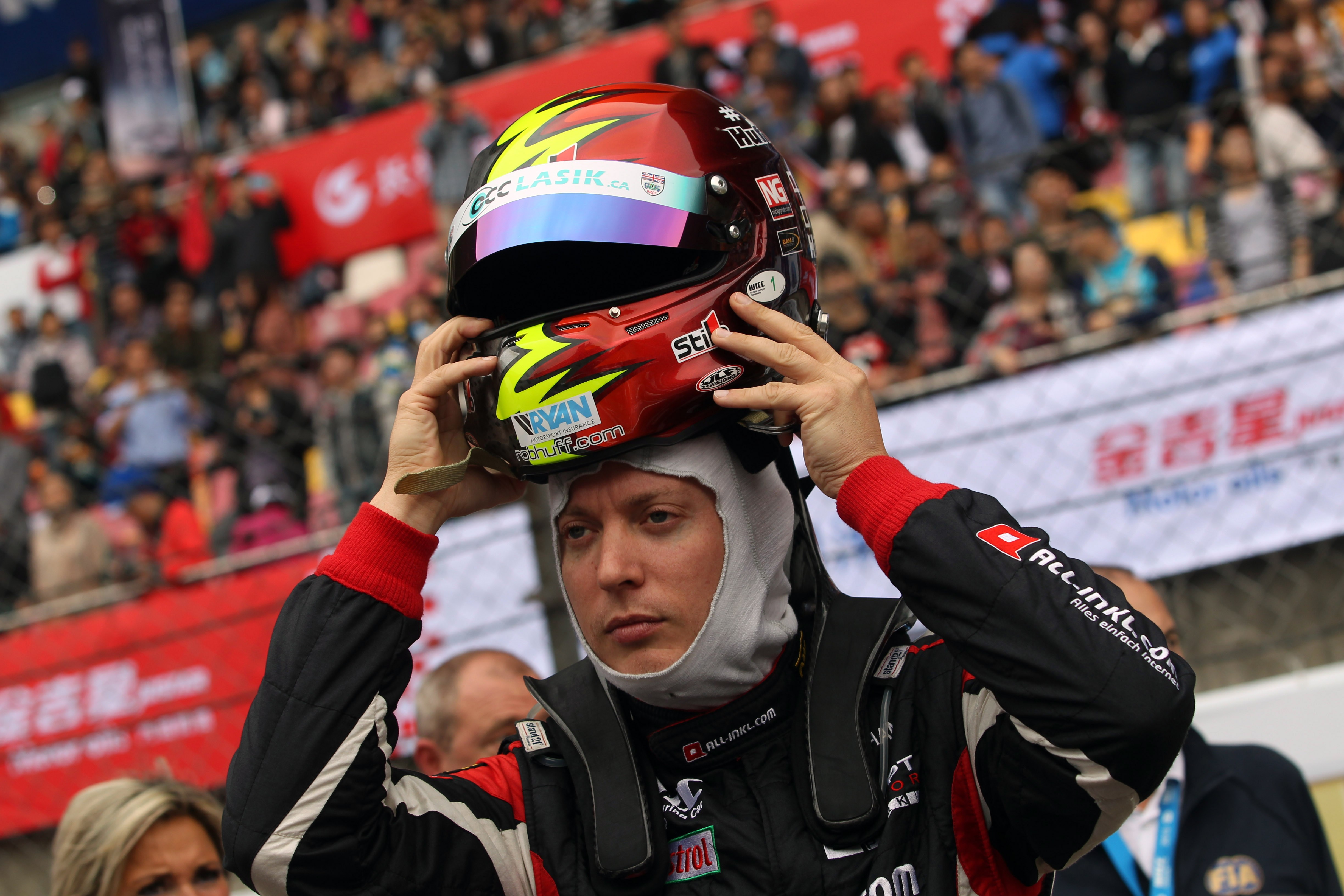 Rob Huff bude od příštího roku závodit ve FIA WTCC s Ladou Rob Huff bude od příštího roku závodit ve FIA WTCC s Ladou