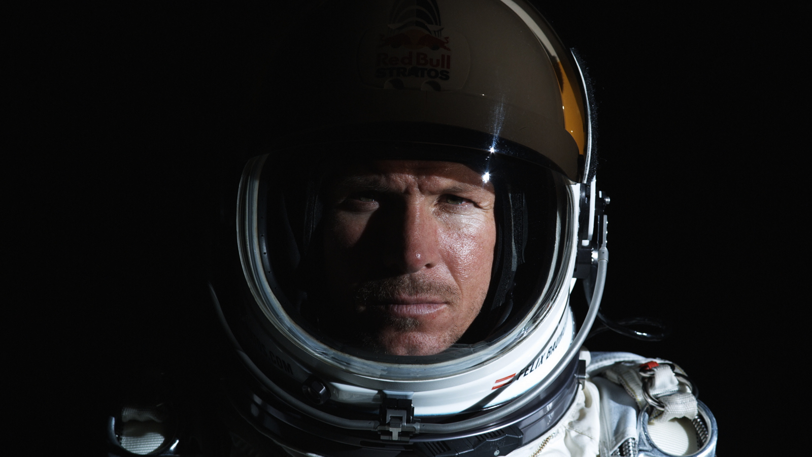 Rekordní skokan Felix Baumgartner pojede Race of Champions