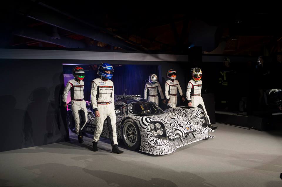 Porsche představilo prototyp 919 R Hybrid a jezdce továrního týmu