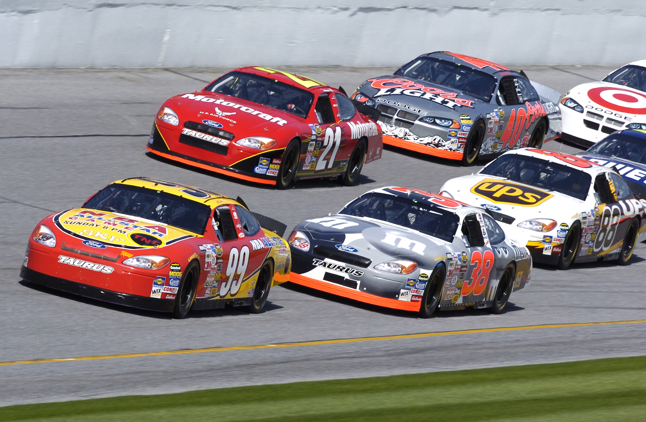 NASCAR chystá radikální změny, z boje o titul chce udělat play-off