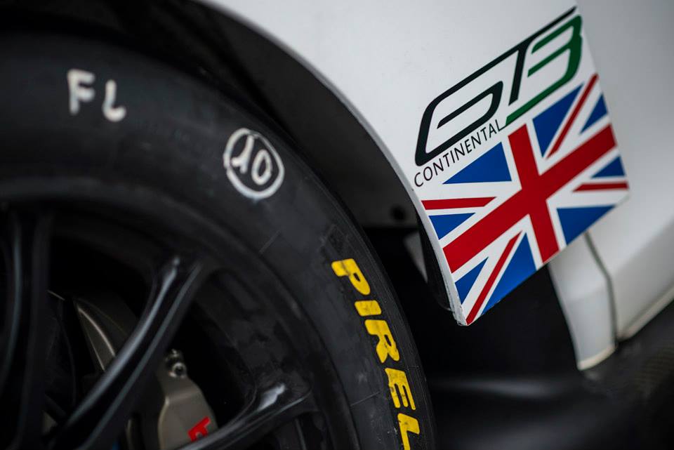 Foto ohlédnutí za kolektivními testy Blancpain GT Series