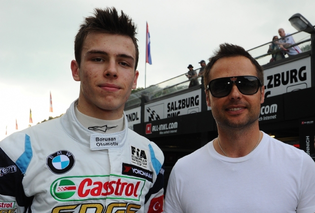 Andy Priaulx mentorem Kaana Öndera Andy Priaulx mentorem Kaana Öndera