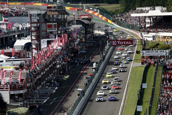 Do oficiálních testů před 24h Spa je přihlášeno 40 vozů