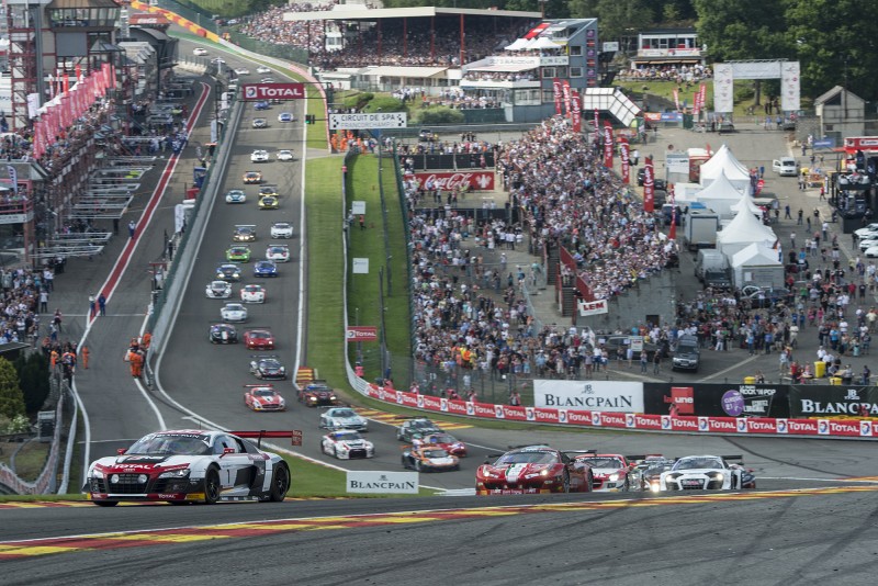 Světový pohár vozů GT3 nabírá reálné rozměry