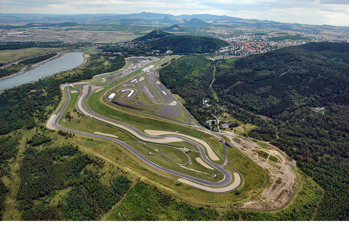 Kalendář akcí na mosteckém autodromu