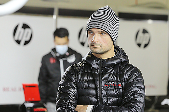 Liuzzi pojede v sobotu závod Formule E Liuzzi pojede v sobotu závod Formule E