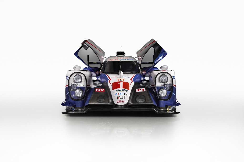 Foto: Toyota představila model TS040 specifikace 2015