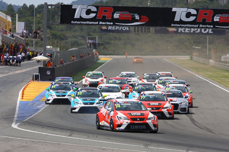 Třetí podnik TCR Series patřil Seatům