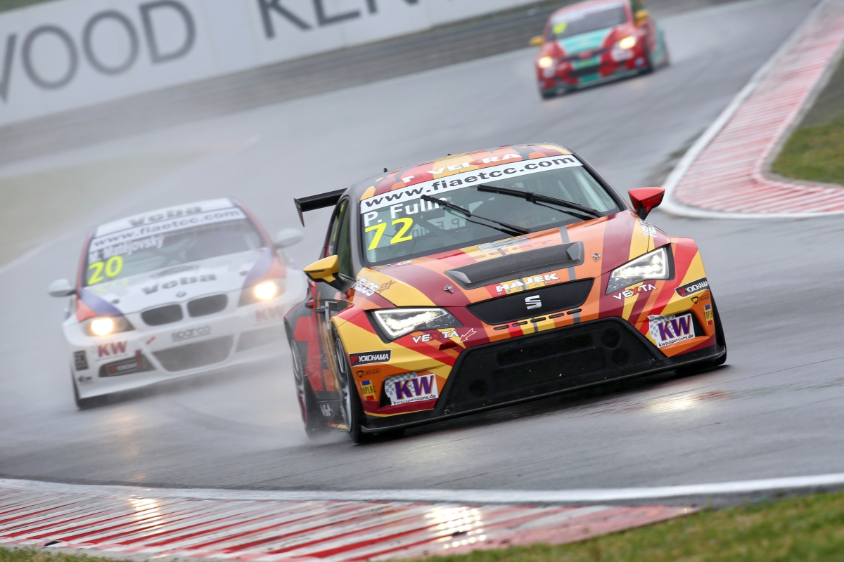 První řada pro oba jezdce týmu Křenek Motorsport
