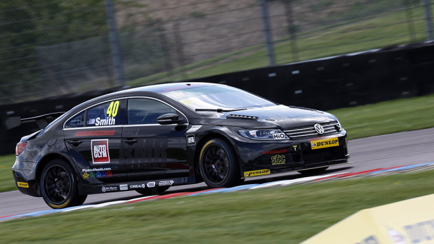 BTCC: Aron Smith vybojoval pole position v Thruxtonu