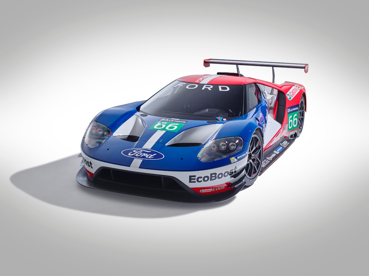 FIA WEC: Ford GT se poprvé ukázal na závodní dráze