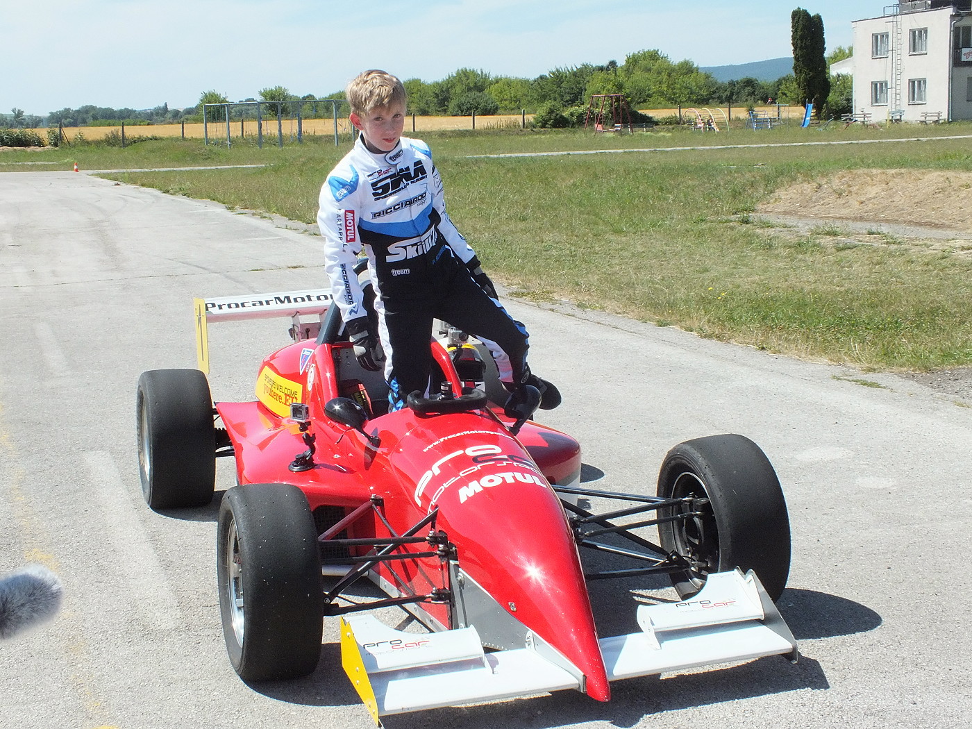 10 ročný slovák v pretekárskej formule
