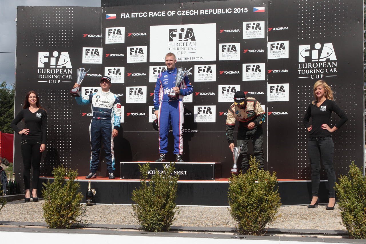Jezdce týmu Křenek Motorsport přišlo do Brna podpořit 14.000 diváků