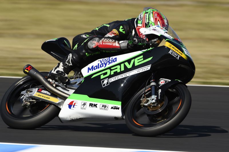 Kornfeil začal v Motegi skvěle