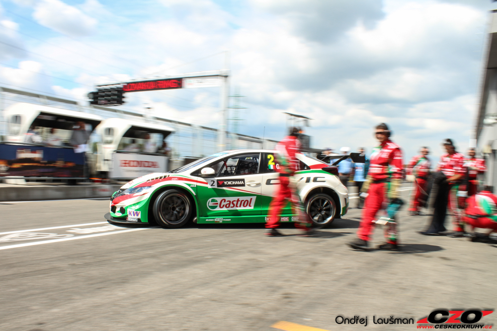 Honda bude ve WTCC silnější, než kdy jindy. Získala Huffa a Michelisze Honda bude ve WTCC silnější, než kdy jindy. Získala Huffa a Michelisze