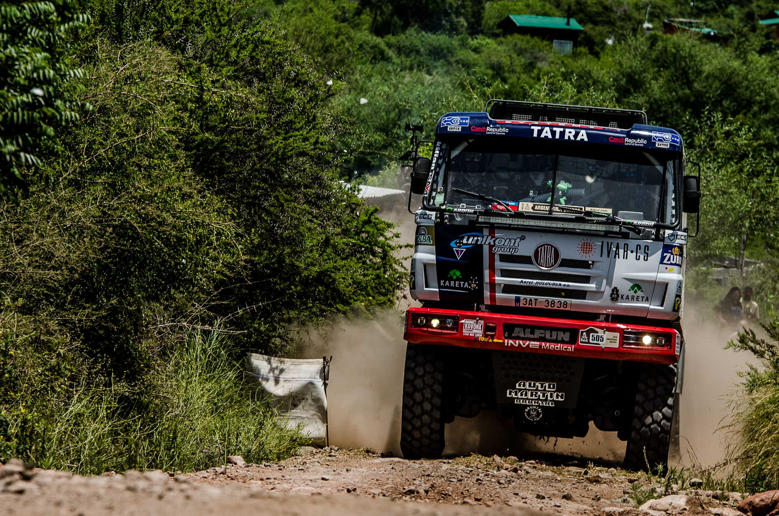 Dakar konečně odstartoval. Kolomý byl na úvod čtvrtý