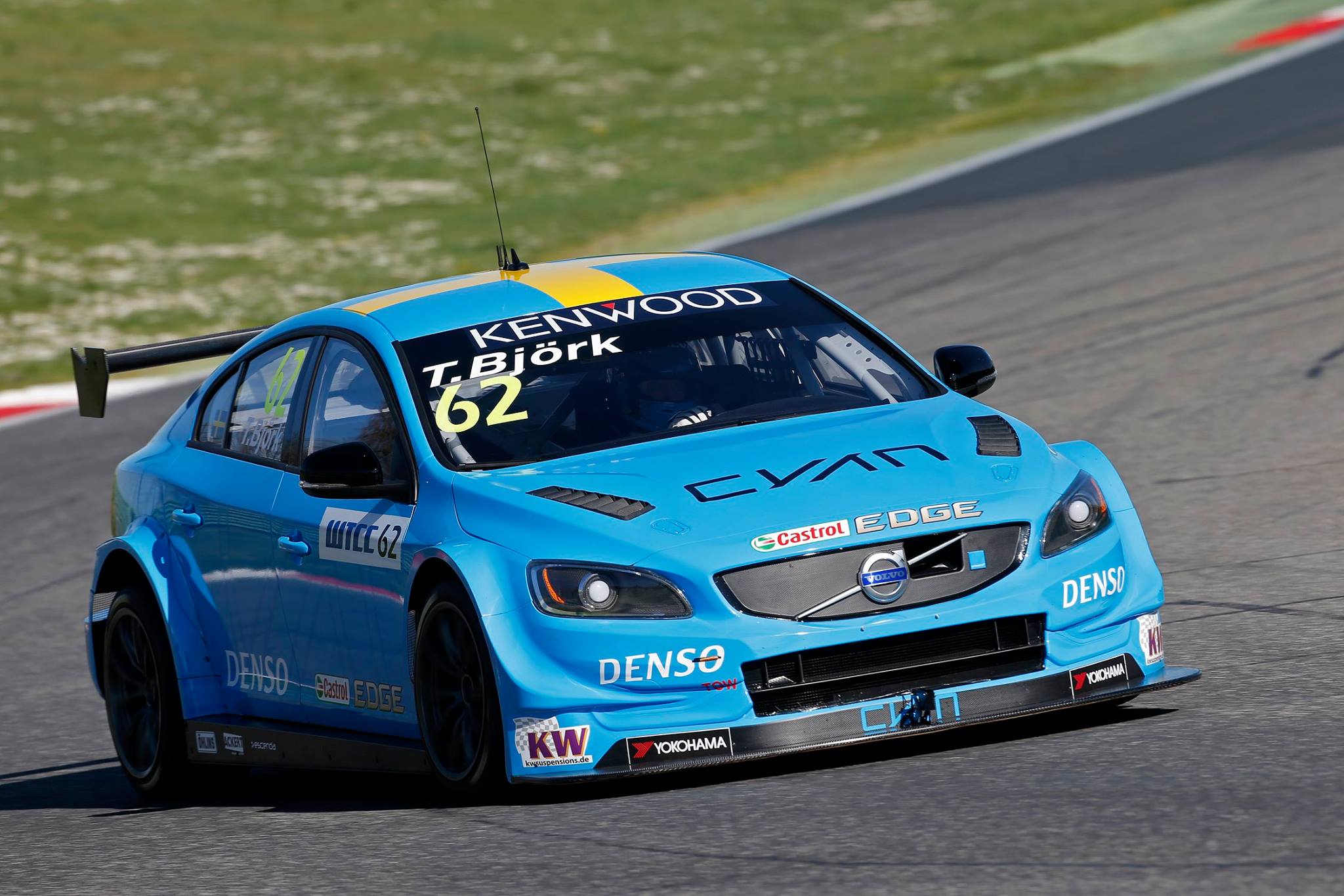 Šampionát FIA WTCC zná startovní listinu pro rok 2016!