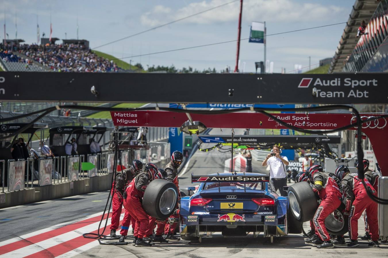 Zónu na Red Bull Ringu střídá víkend DTM