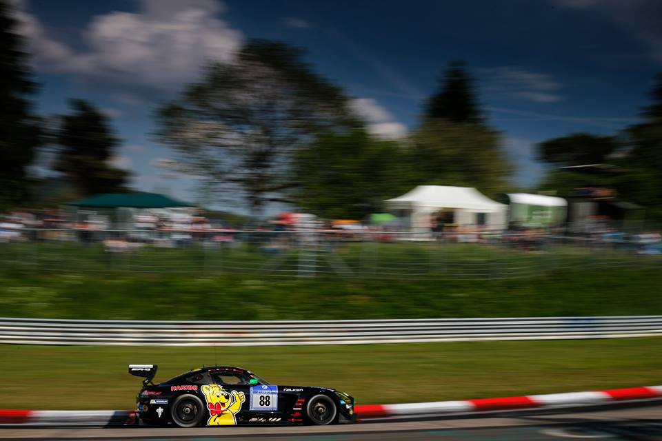 Mercedes zpátky na čele kvalifikace na Nordschleife