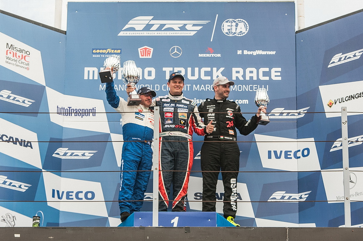 Historický moment! Lacko se ujímá vedení evropského šampionátu