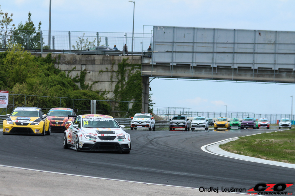 V ESET TWC dominovaly na Hungaroringu vozy TCN2 a Igor Stefanovski