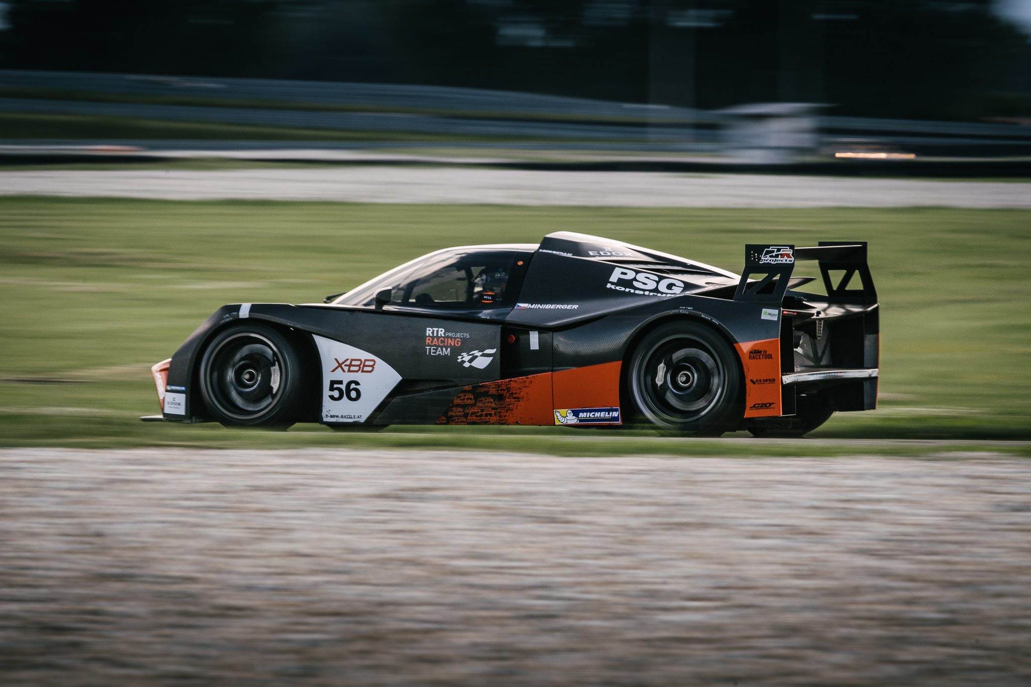 Slovenský víkend KTM X-Bow Battle přinesl týmu RTR Projects vytrvalostní vítězství