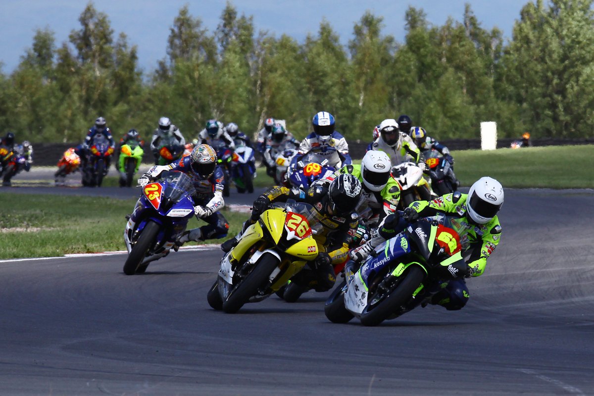 Na autodromu se představí motocyklová elita