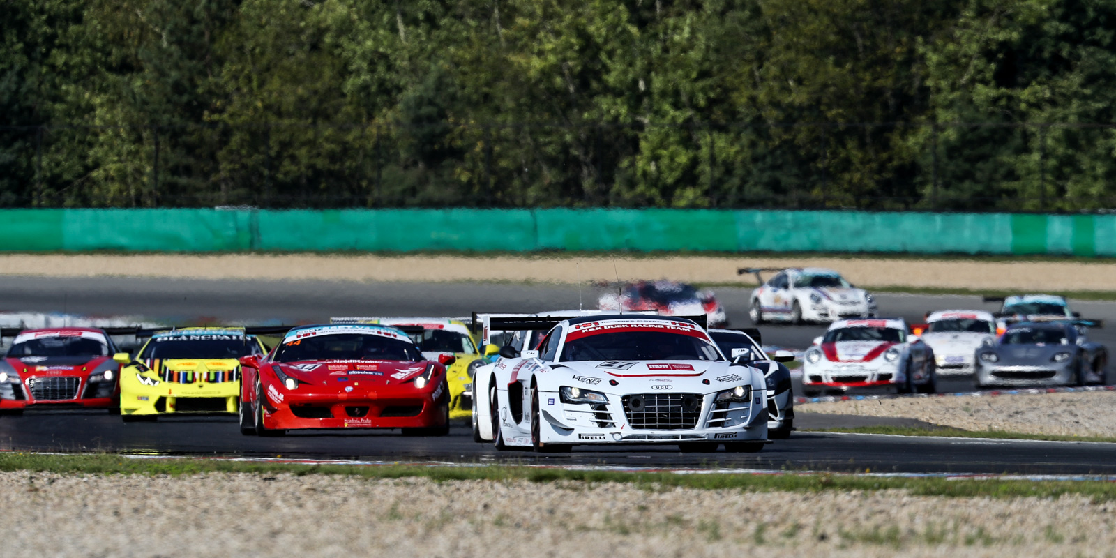 Premiéra Audi R8 LMS ultra v barvách týmu K&K Duck Racing dopadla na výbornou Premiéra Audi R8 LMS ultra v barvách týmu K&K Duck Racing dopadla na výbornou