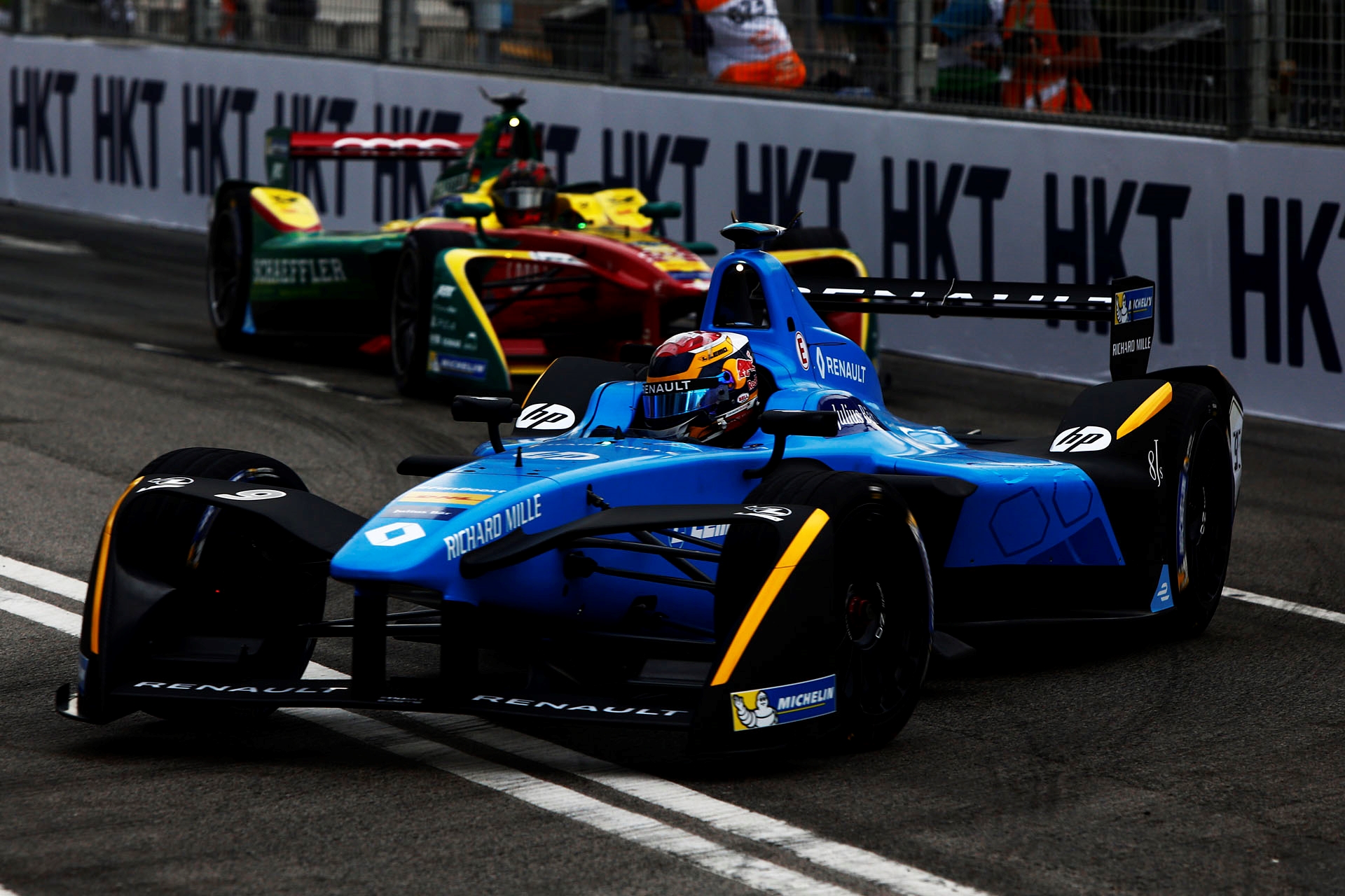 Sezona Formule E odstartovala, závod v Hong Kongu vyhrál Buemi Sezona Formule E odstartovala, závod v Hong Kongu vyhrál Buemi