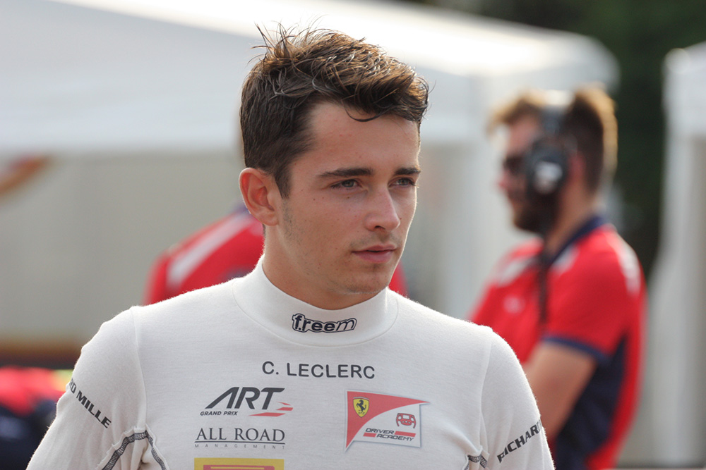 Finále GP3 v Abu Dhabi: novým mistrem je Charles Leclerc