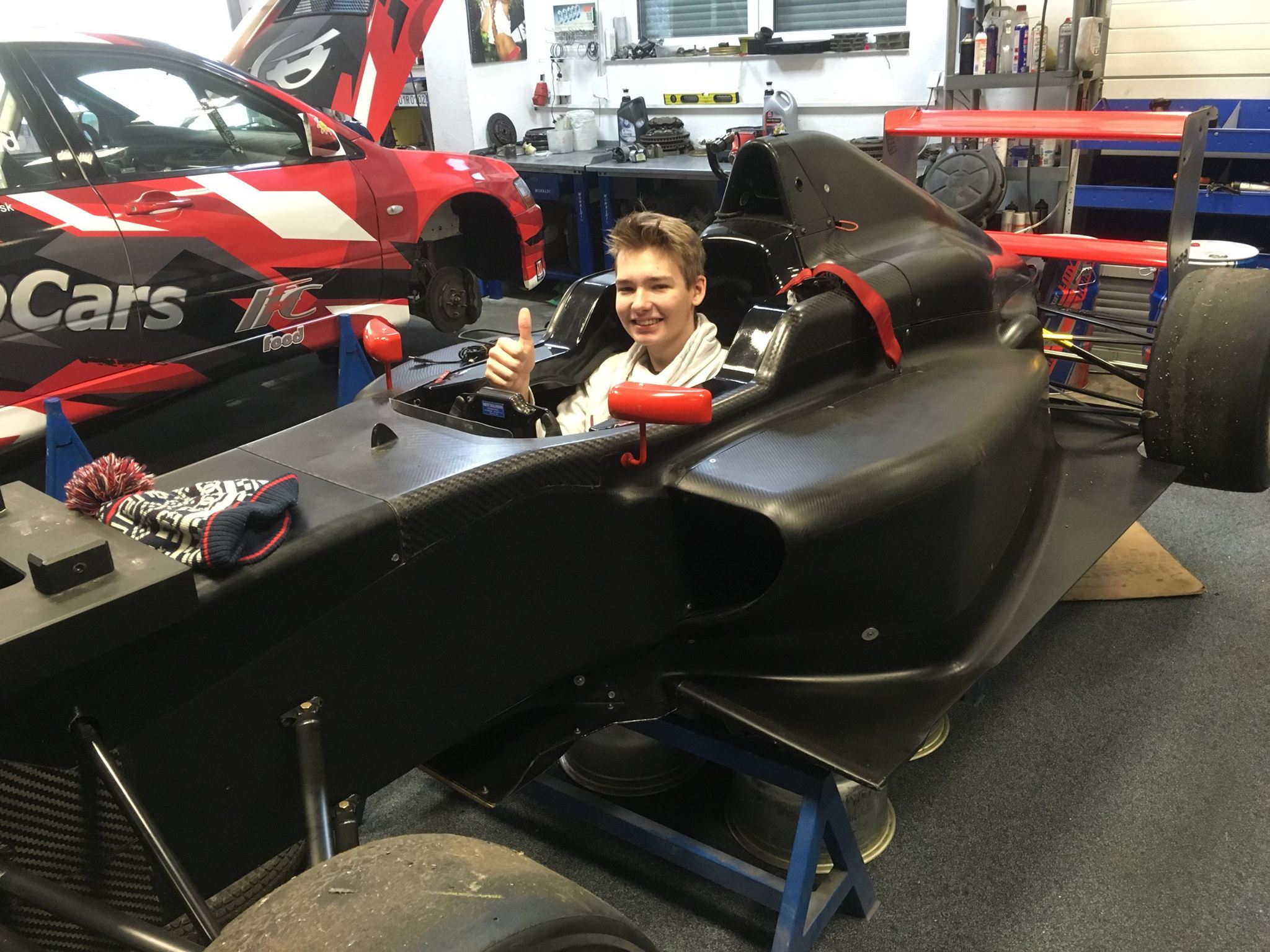 Petr Semerád se připravuje na sezónu Formule 4