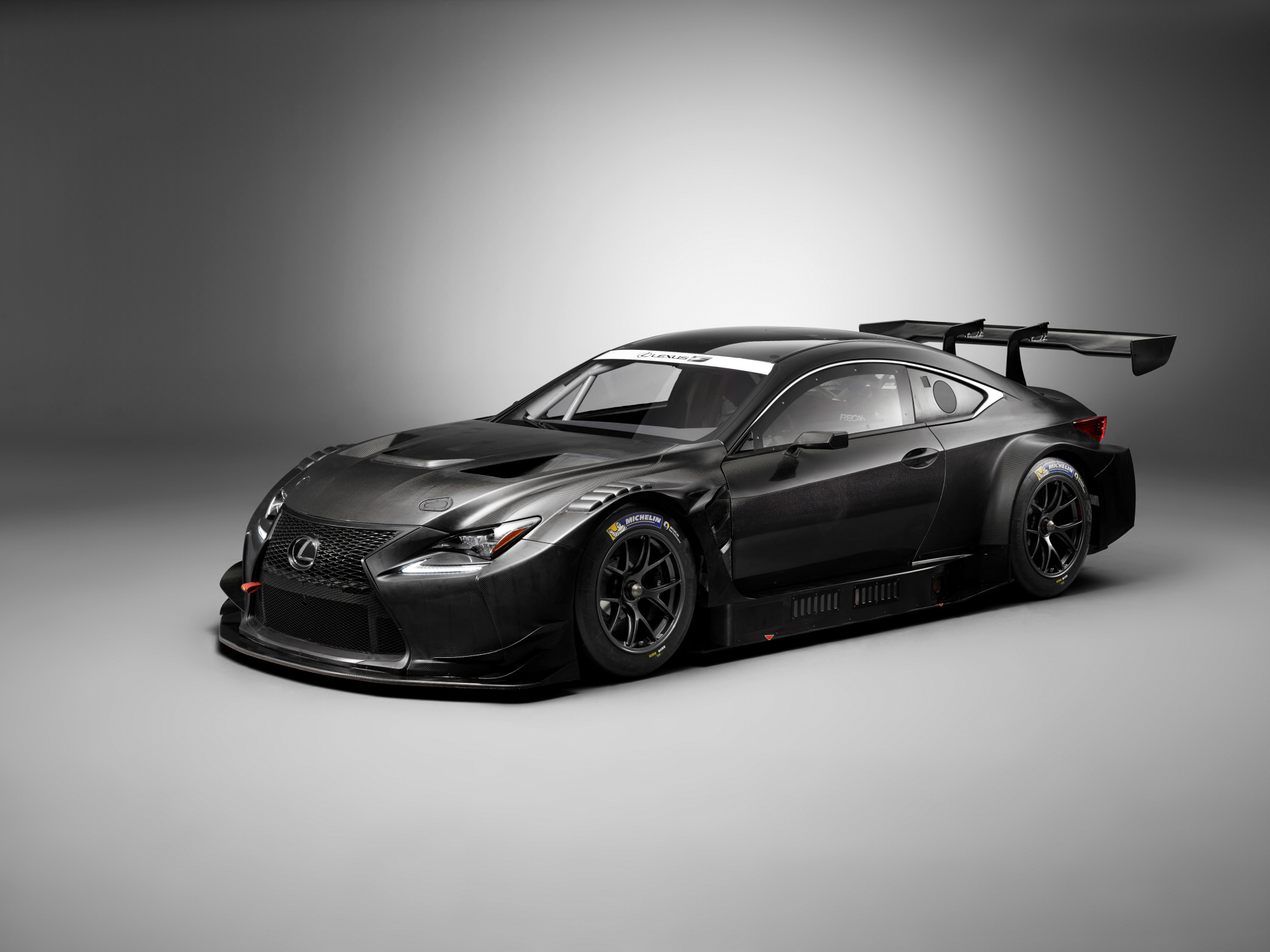 Lexus představil svoji novou zbraň. Toto je RC F GT3