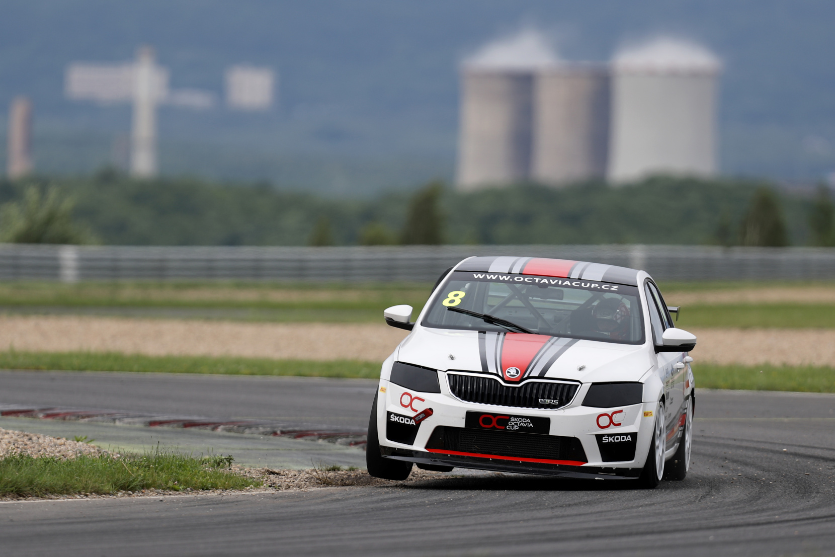 Mostecký autodrom hostil předsezónní test Škoda Octavia Cupu Mostecký autodrom hostil předsezónní test Škoda Octavia Cupu