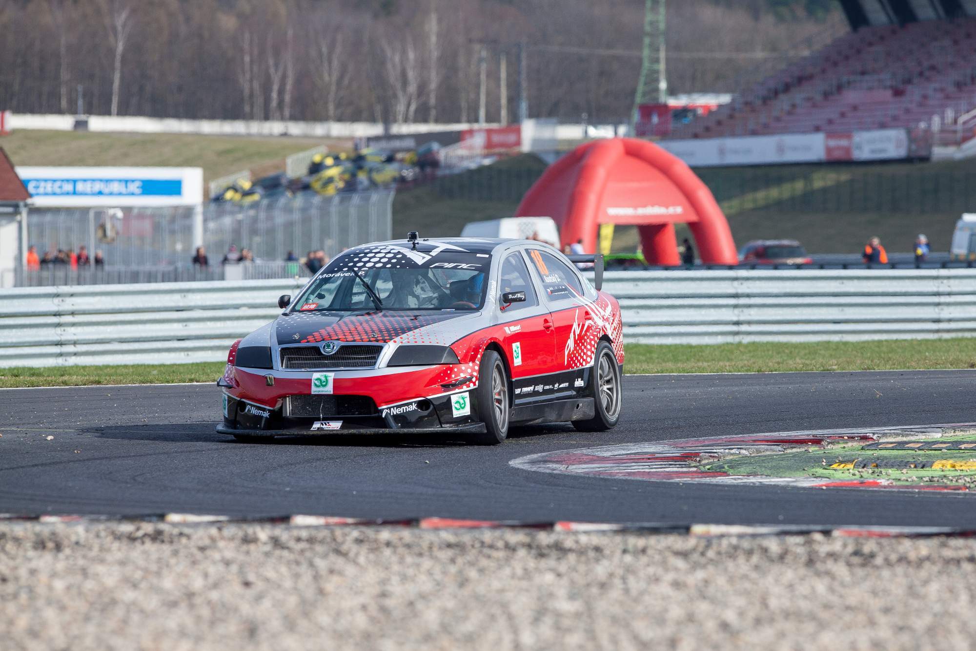 Wars PilotTeam čeká úvodní podnik Carbonia Cupu v Mostě