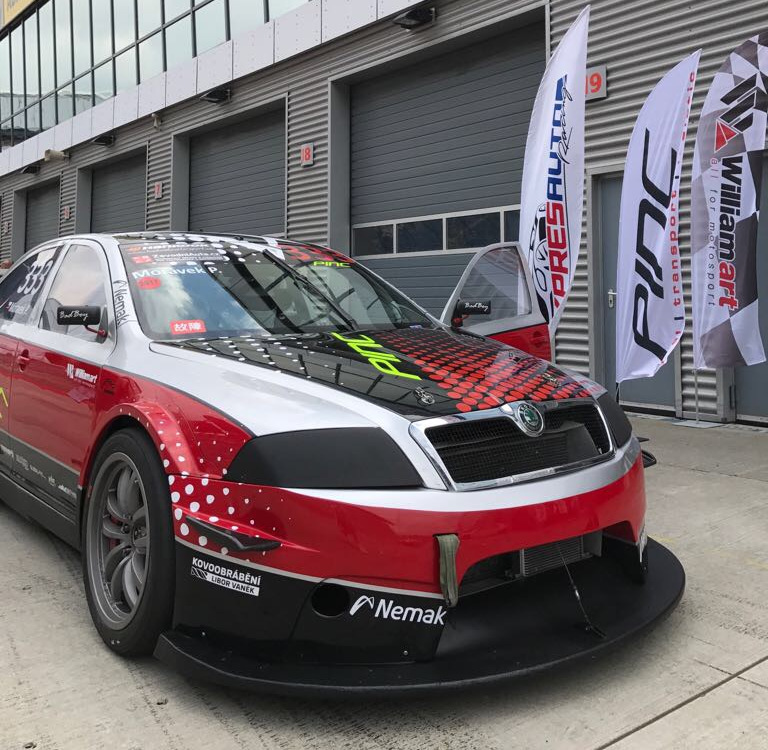 Zlomový Lausitzring pro Stránského tým William art RS Zlomový Lausitzring pro Stránského tým William art RS