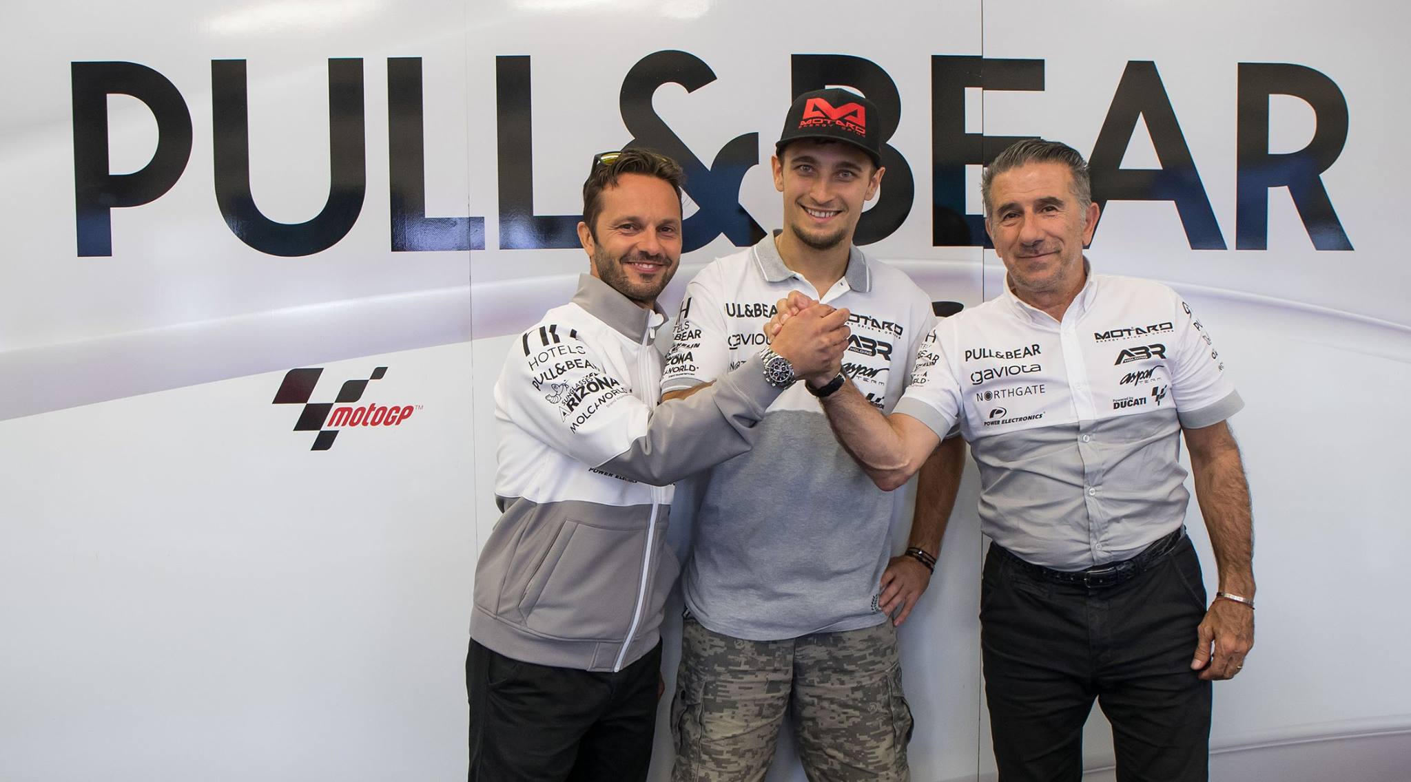 Abraham pojede za Pull&Bear Aspar Team i v roce 2018!