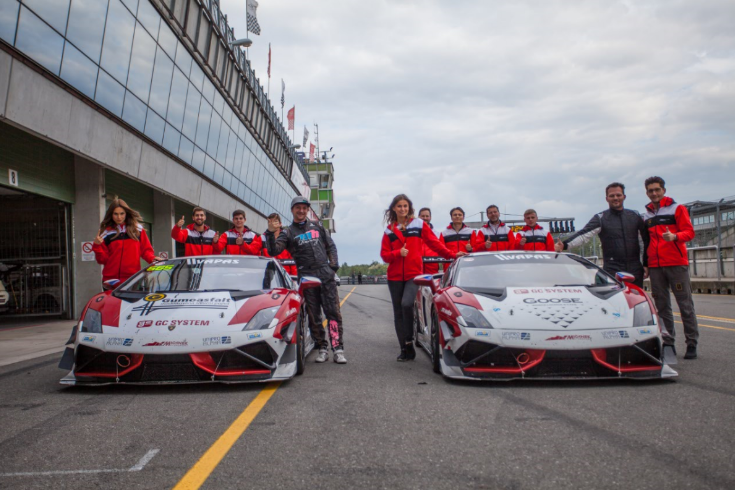 Premiérová bedna pro oba nováčky týmu Mičánek Motorsport Premiérová bedna pro oba nováčky týmu Mičánek Motorsport